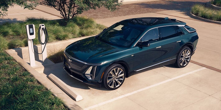 Explore LYRIQ Charging & More at Bomnin Cadillac Homestead